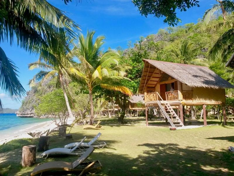 Sangat Island Dive Resort Coron Exteriör bild