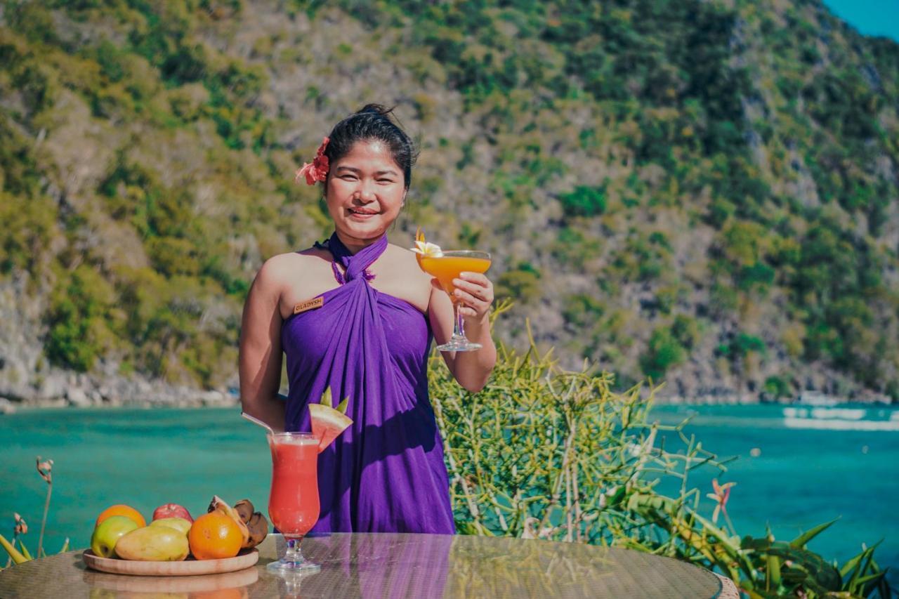 Sangat Island Dive Resort Coron Exteriör bild