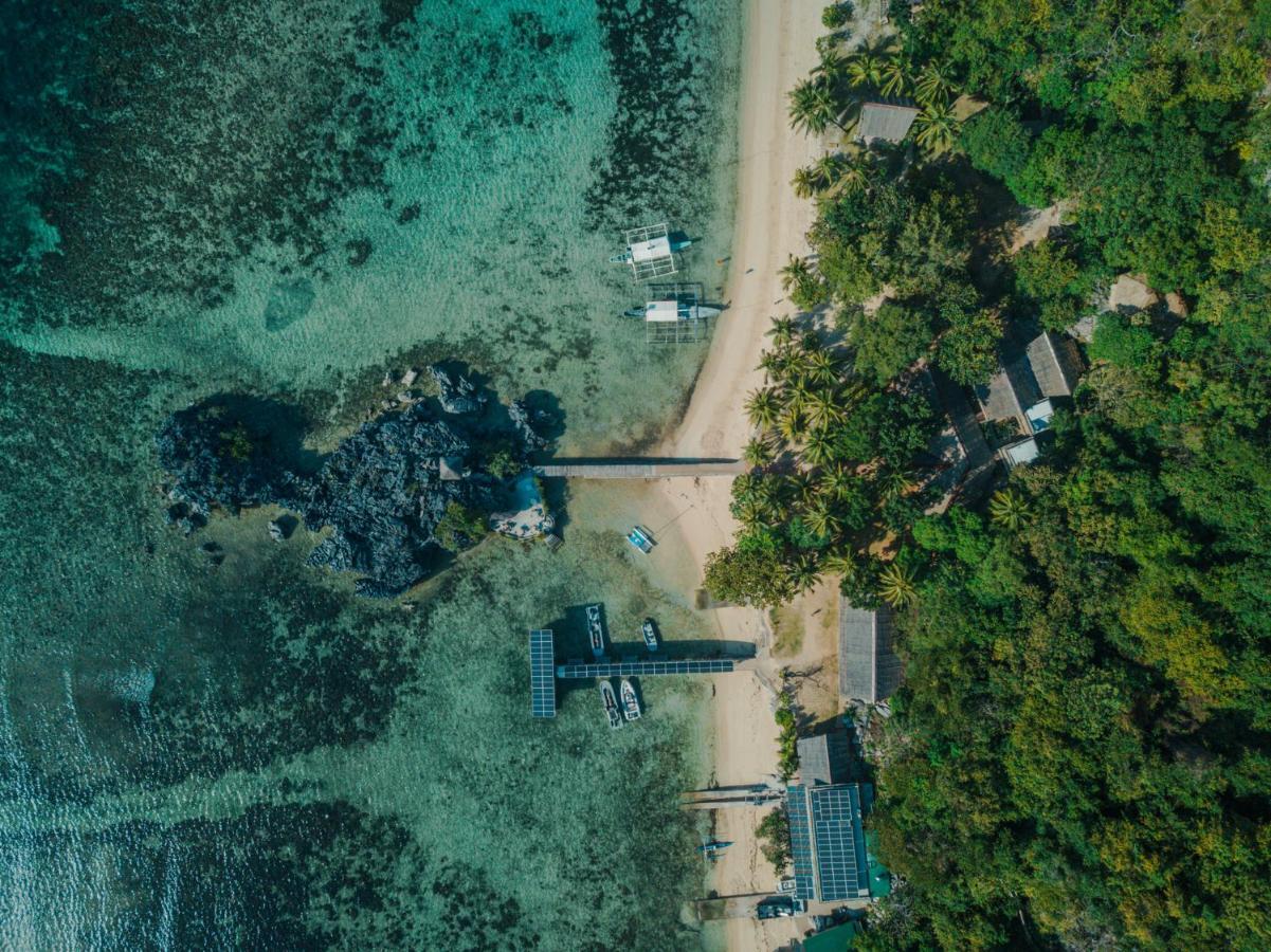 Sangat Island Dive Resort Coron Exteriör bild