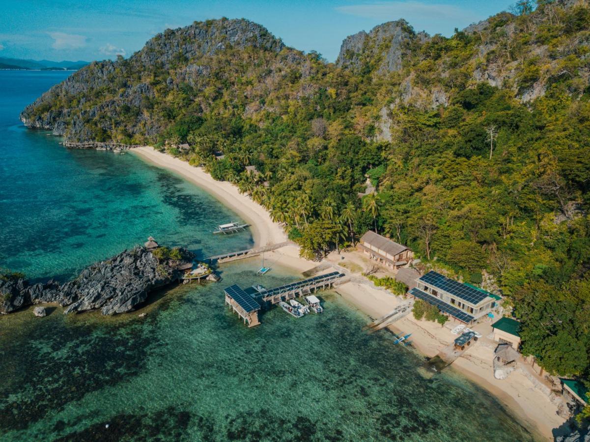 Sangat Island Dive Resort Coron Exteriör bild