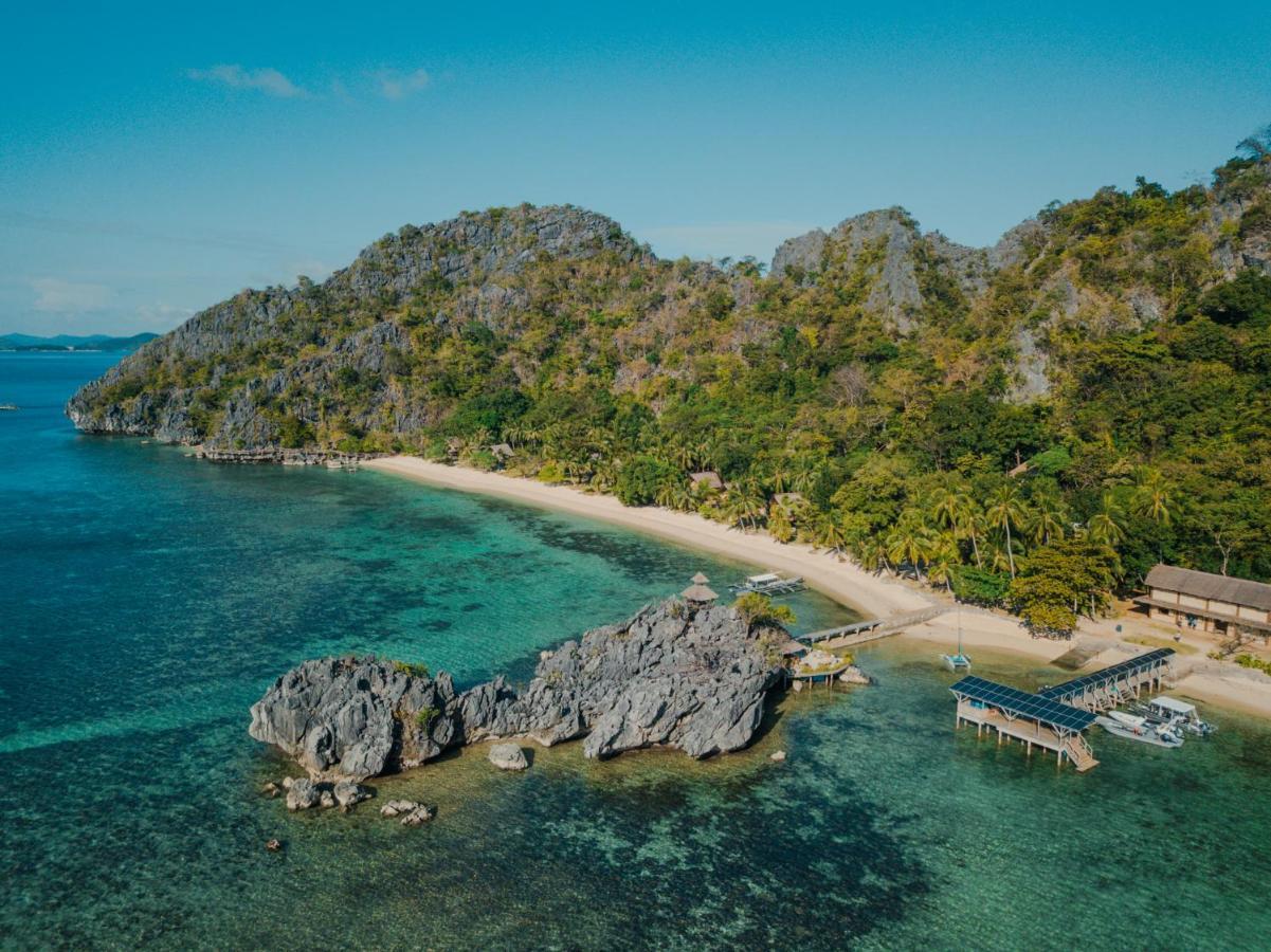 Sangat Island Dive Resort Coron Exteriör bild