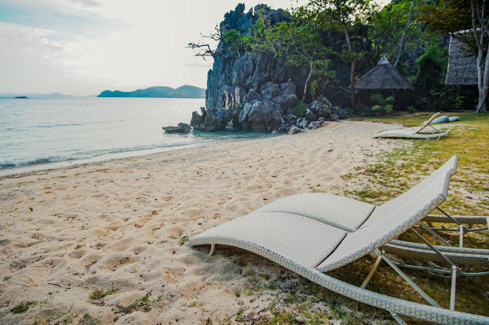 Sangat Island Dive Resort Coron Exteriör bild