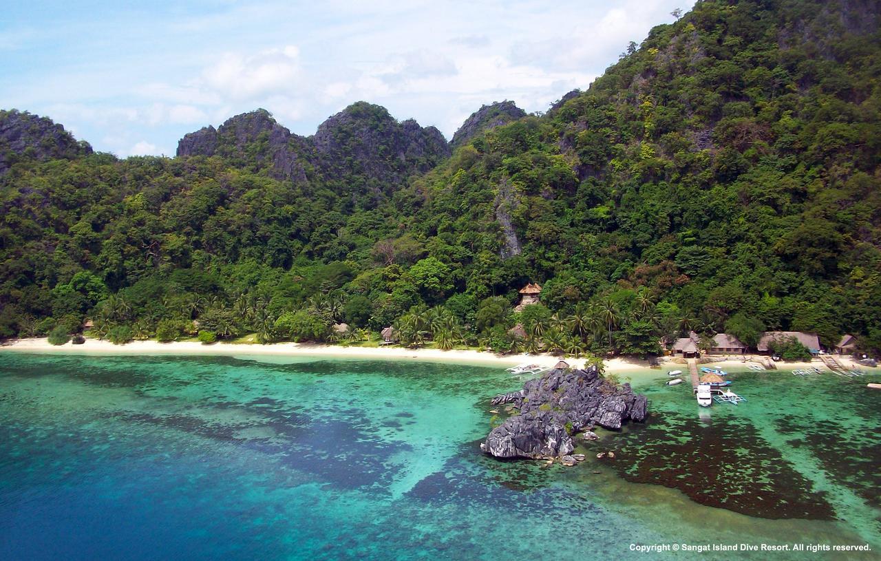 Sangat Island Dive Resort Coron Exteriör bild