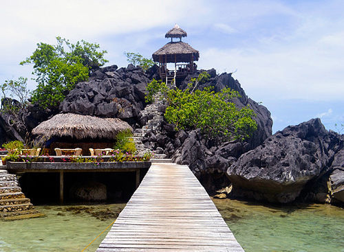 Sangat Island Dive Resort Coron Exteriör bild